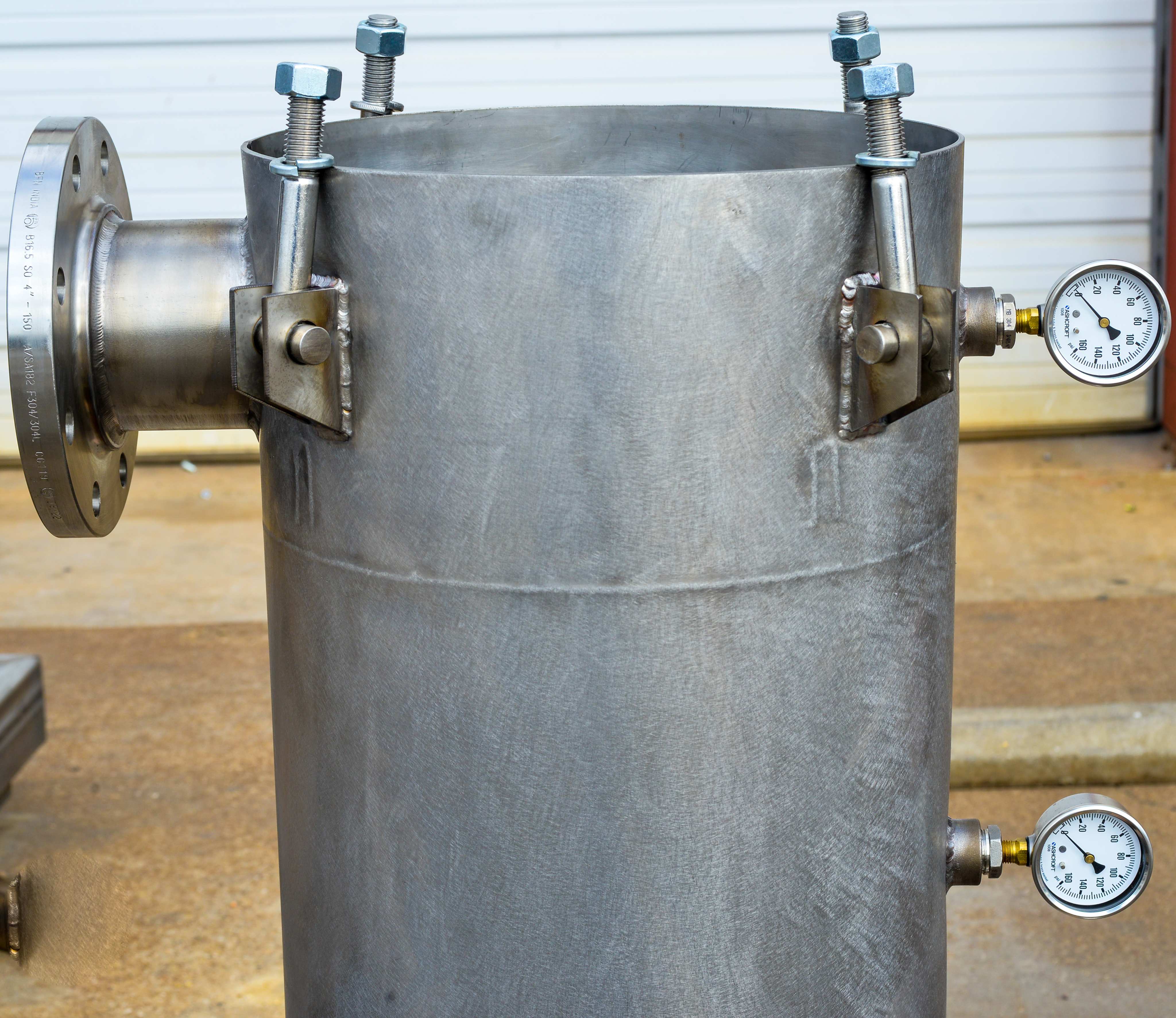 Close up of Pressure Tank part by MSM Tanks